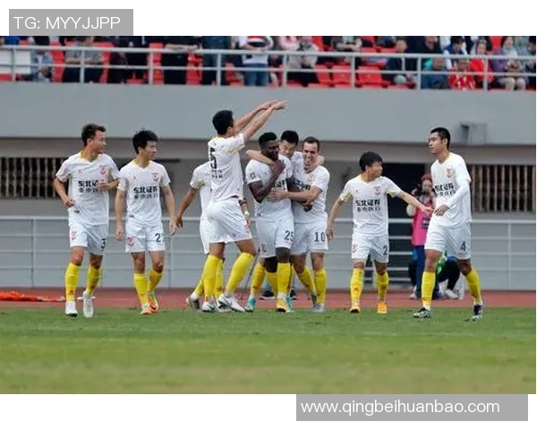 中甲成都兴城迎战北京人和球迷热情高涨赛前气氛火热